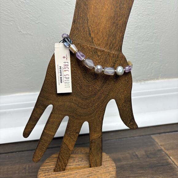 NWT Free Spirit Peyote Bird Purple & Silver Beaded Stretchy Bracelet Pearl - Picture 2 of 6